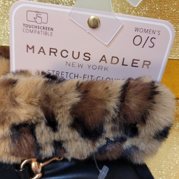 Marcus Adler Black Gloves with Leopard Print Cuff. Gold Tone Accent. O/S. - Picture 7 of 14